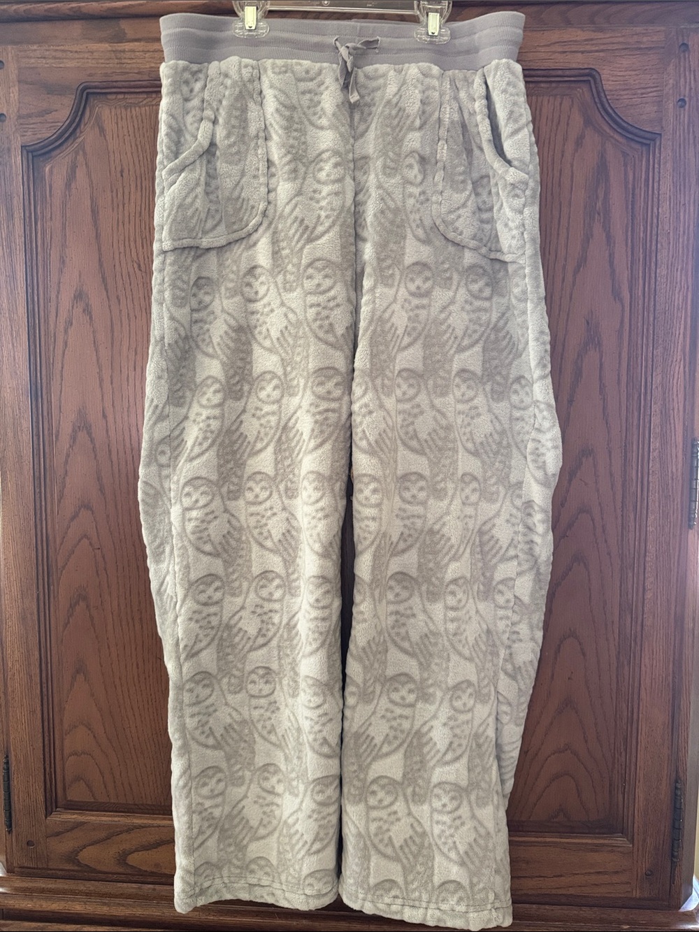 Cozy Vera Bradley fleece lounge pants/pajama bottoms in cute snow owl pattern